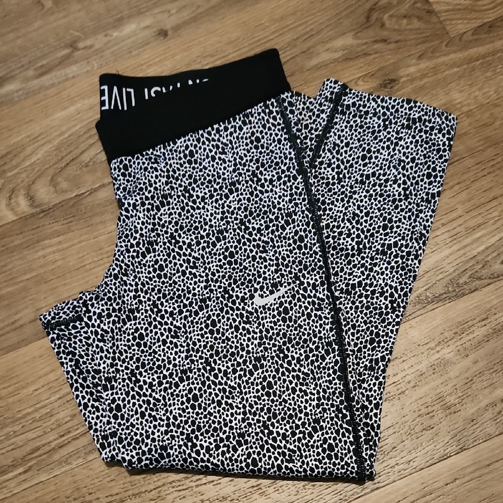Nike Black & White Animal Print Capri Leggings